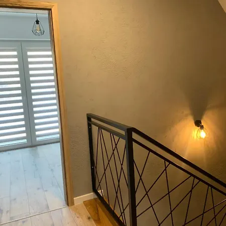 Domy Lesne Szumy Na Roztoczu Zwierzyniec Exterior photo